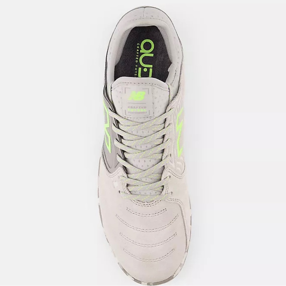 New balance indoor soccer shoes! Brand new never worn!
